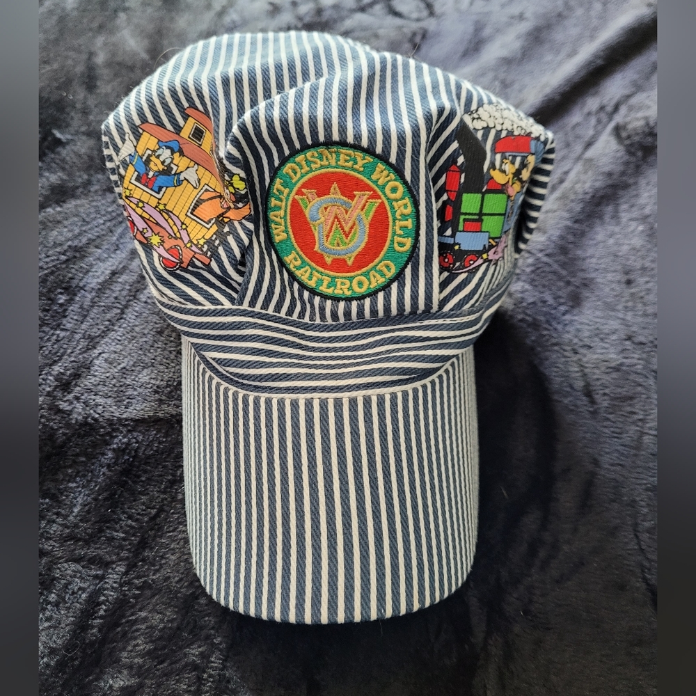 Disney Cap with many characters